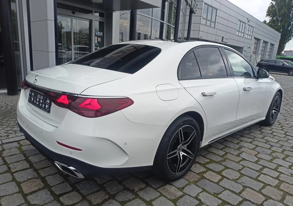 Mercedes-Benz Klasa E cena 339900 przebieg: 10500, rok produkcji 2023 z Opole małe 466